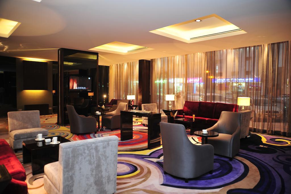 Aparthotel Park House Rijad Zewnętrze zdjęcie